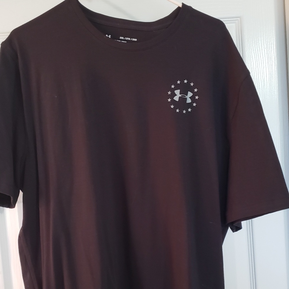 Under Armour t-shirt